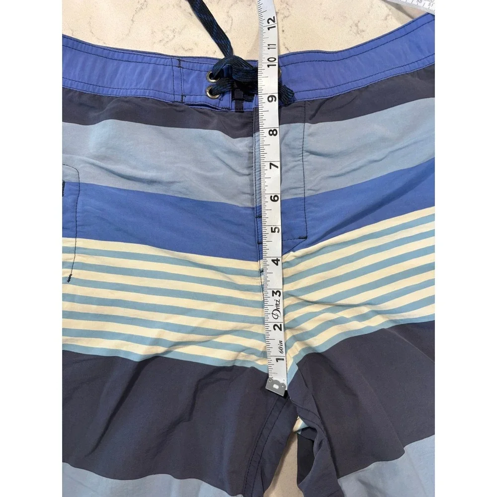 Patagonia Boys Size 18 or XS Mens Blue Striped Board Shorts Coastal Surf‎ Beach
